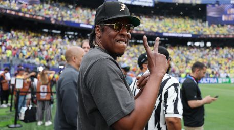 Jay Z evaluó durante varias semanas quién sería el encargado de amenizar el evento deportivo, pero finalmente habría optado por elegirse a sí mismo. AFP