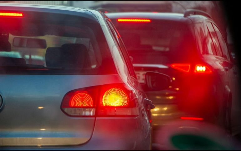 Un estudio revela el impacto que tiene la congestión vial en los traslados diarios en las principales ciudades de México. UNSPLASH.