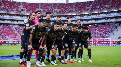 Chivas venció a Necaxa y puso fin a su mala racha, pero las dudas sobre su contundencia y funcionamiento ofensivo persisten. IMAGO7.
