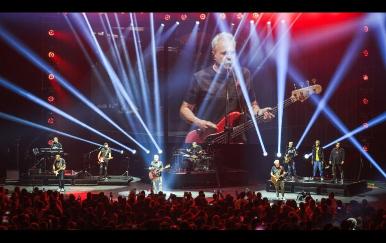 David Summers, Rafa Gutiérrez, Dani Mezquita y Javier Molina aparecieron acompañados por músicos adicionales en los metales y los sintetizadores. EL INFORMADOR/J. Acosta