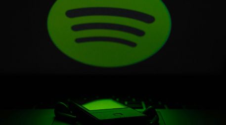Spotify ha lanzado un nuevo sistema de verificación mediante códigos QR dinámicos para su plan Premium Familiar. Unsplash