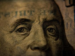El Diario Oficial de la Federación (DOF) y el Banco de México (Banxico) establecieron el tipo de cambio para este miércoles 21 de octubre en 18.4250 pesos por dólar. UNSPLASH / A. Nir