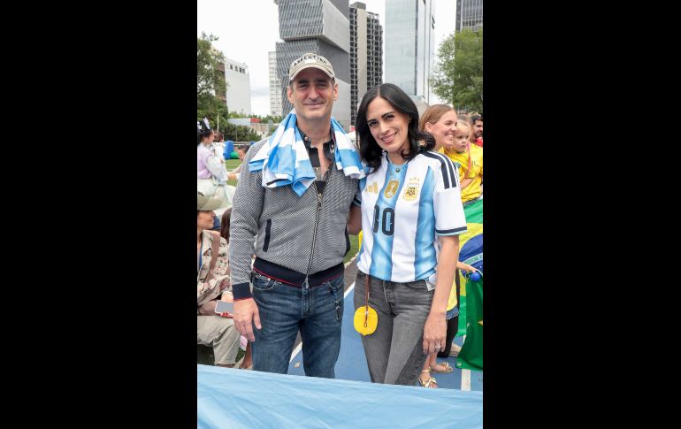 Gustavo de Oliveira y María Fernanda Cabello. GENTE BIEN JALISCO / Revista del 23 de octubre 2026
