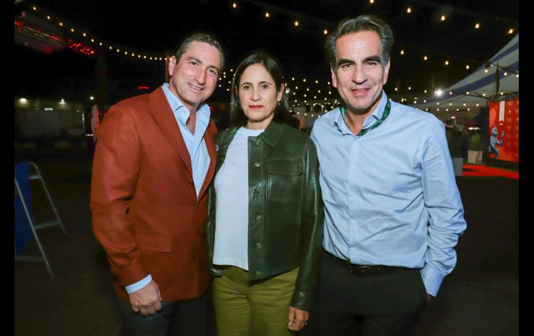 Héctor Castellano, Paloma Urrea y Carlos de la Torre.