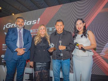 Abel Martínez, Karla Chavarin, Ramón Morales y Karen Medrano. GENTE BIEN JALISCO / Revista del 23 de octubre 2026