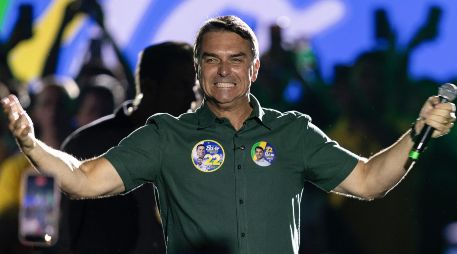 El nuevo sondeo confirmó que Brasil sigue dividido entre el progresismo de Lula y el ultraderechismo de la familia Bolsonaro. EFE / I. Fontana