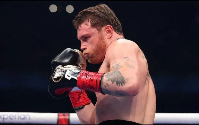 El Consejo Mundial de Boxeo ha reconocido públicamente que la estricta aplicación de la regla del retador obligatorio terminó dañando severamente la imagen del campeón mexicano. AFP/ Archivo