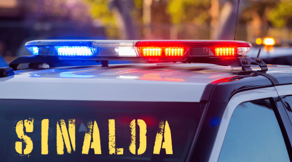 El conductor de la unidad, que resultó herido con esquirlas, logró llegar hasta un retén militar donde solicitó auxilio y fue llevado a un hospital. ESPECIAL / CANVA