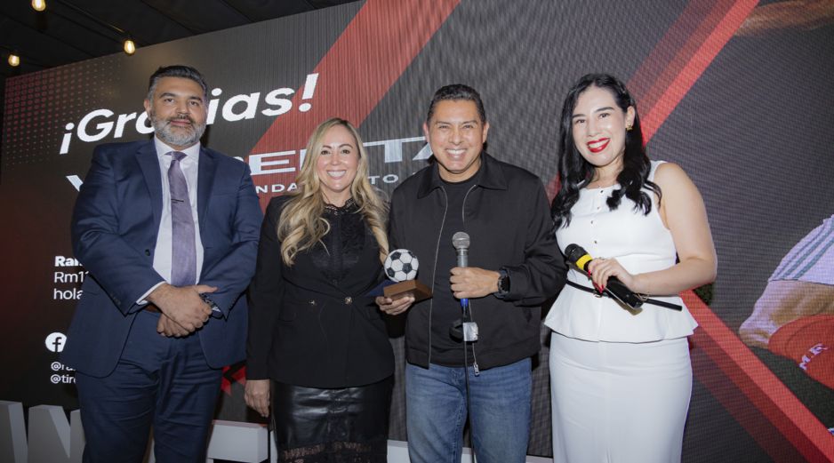Abel Martínez, Karla Chavarin, Ramón Morales y Karen Medrano. GENTE BIEN JALISCO / Revista del 23 de octubre 2026