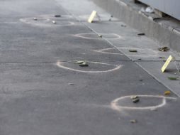 El conductor del camión resultó con una herida leve en una mano luego del ataque directo en su contra mientras conducía. EL INFORMADOR/ARCHIVO