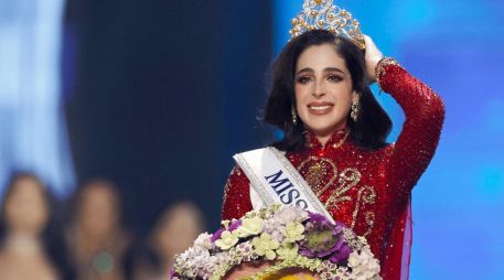 La controversia en torno a la participación de la modelo mexicana comenzó antes de la gala final, cuando protagonizó un tenso enfrentamiento con Nawat Itsaragrisil. EFE/EPA/R. Yongrit