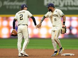 Brewers remontaron una desventaja de cuatro carreras para vencer 5-4 a los Rays y ampliar su ventaja en la Serie Mundial. AFP.