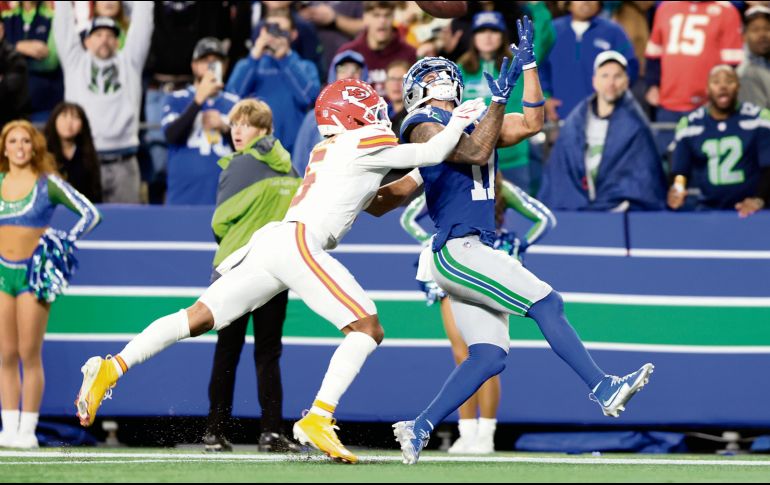 El receptor de los Seahawks fue una auténtica pesadilla para la defensiva de los Chiefs. AP