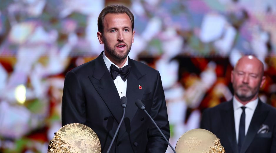 Kane consiguió el sexto Balón de Oro para Inglaterra y puso fin a una espera que comenzó en 2001. EFE/T. AKMEN.