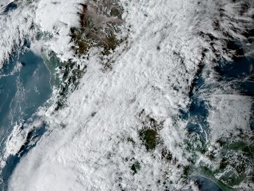 Del 26 de octubre al 1 de noviembre, México enfrentará lluvias intensas y cambios bruscos de temperatura debido a la tormenta tropical Vance, un frente frío y el fenómeno de El Niño. AP/NOAA