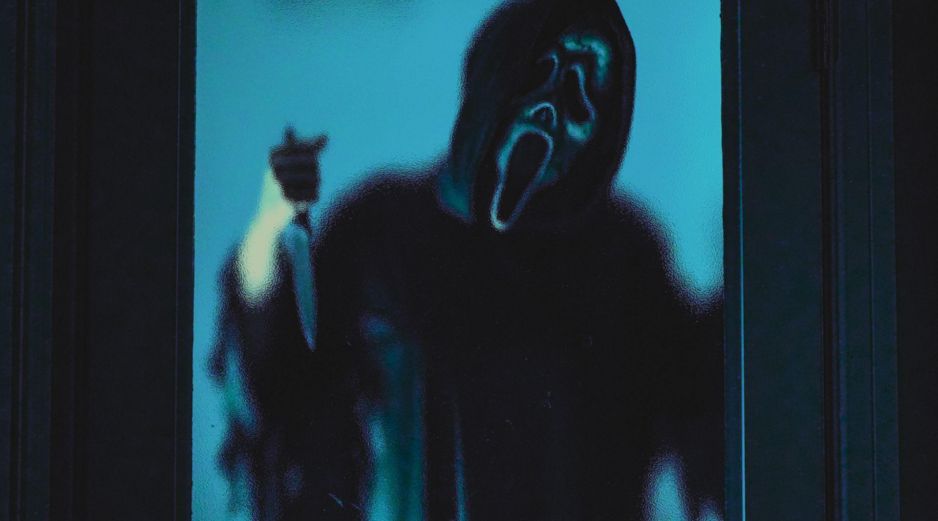 El impacto de estas películas no solo se refleja en los monitores cardíacos, sino también en la taquilla mundial, demostrando que el público global tiene un apetito insaciable por el miedo extremo. PEXELS