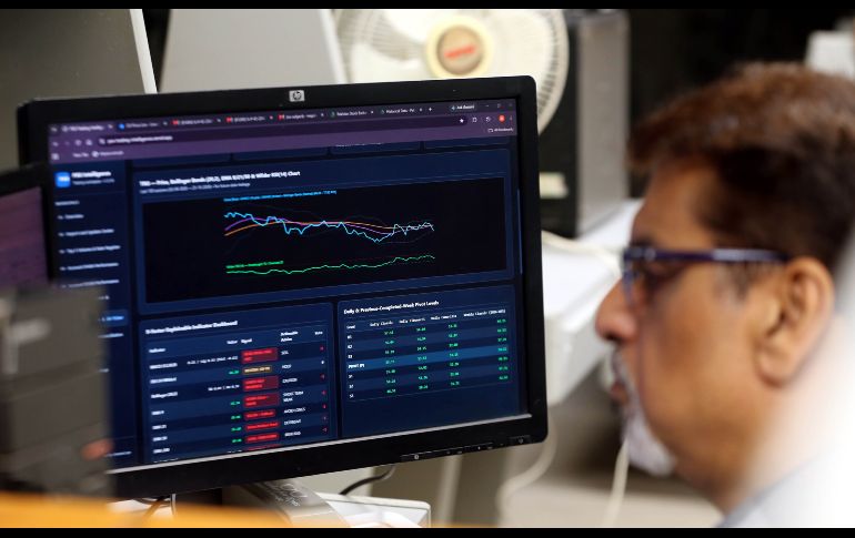 Al interior del mercado mexicano, añadió, resaltaron las pérdidas de las emisoras Chedraui, Volaris, Femsa, Coca-Cola Femsa e Industrias Peñoles. EFE/R. Khan