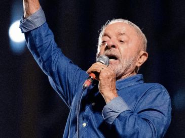 El mandatario logró la reelección tras una reñida segunda vuelta ante Flávio Bolsonaro. EFE