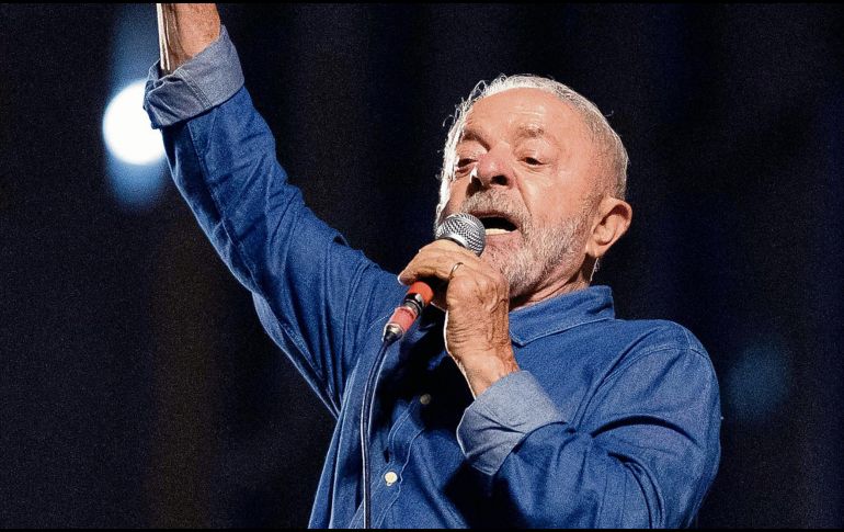 El mandatario logró la reelección tras una reñida segunda vuelta ante Flávio Bolsonaro. EFE