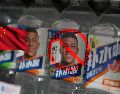 Botellas con bebidas de electrolitos de Dongpeng con la imagen del futbolista frances Kylian Mbappe en un supermercado de Beijing, el martes 27 de octubre de 2026. AP / Andy Wong