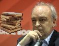 Enrique Vila-Matas cuando fue galardonado con el Premio FIL en Guadalajara. EL INFORMADOR / ARCHIVO