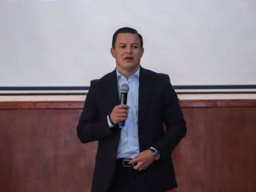 Hurtado Luna destacó que la salida de Taddei ocurre en medio de acusaciones que deben esclarecerse. FACEBOOK