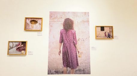 Pieza de la muestra “Querida Remitente” conformada por fotos y gráfica. CORTESÍA