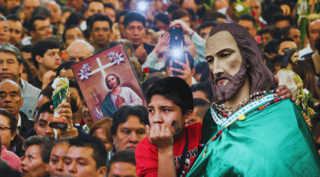 La festividad de San Judas Tadeo demuestra, una vez más, la inquebrantable fuerza de la fe popular en la región. SUN / AP / ARCHIVO