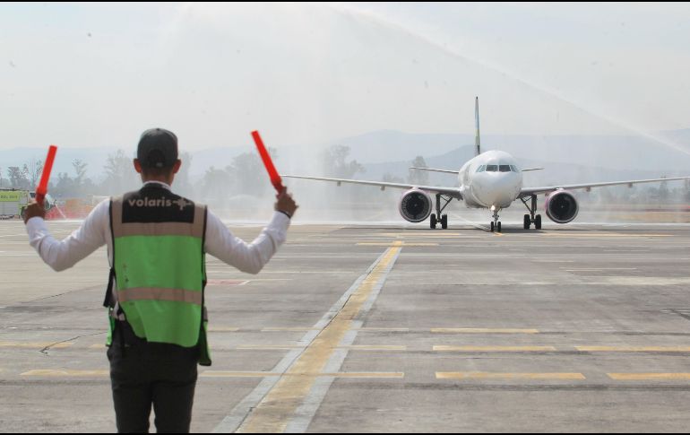La unión de Volaris y Viva Aerobús creará a Grupo Más Vuelos, empresa que dominaría el mercado aéreo mexicano si el regulador aprueba la transacción. EL INFORMADOR / ARCHIVO