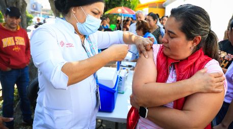 Descubre si perteneces a los grupos vulnerables que deben recibir la vacuna gratuita del IMSS. EL INFORMADOR/J. Acosta