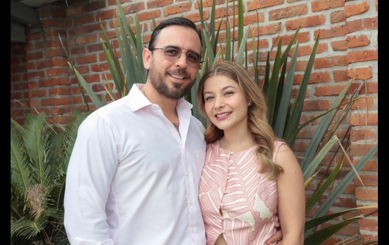 Jaime Ramírez y Karla Terríquez. GENTE BIEN JALISCO / Revista del 30 de octubre 2026