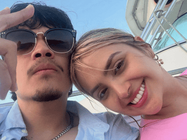 La creadora digital Ari Gameplays dedicó un emotivo mensaje de despedida a su amigo y recordó los momentos que compartieron tras su llegada a México. INSTAGRAM/@arigameplays