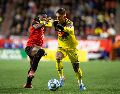 Las Águilas del América y los Xolos de Tijuana se enfrentan en el duelo pendiente de la fecha 7 con sus cuadros estelares definidos. IMAGO7.