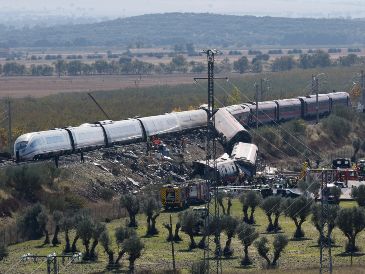 Una plataforma ciudadana permitió compartir reportes de pasajeros y buscar familiares desaparecidos tras el accidente ferroviario en Urda. EFE/C. Moya.