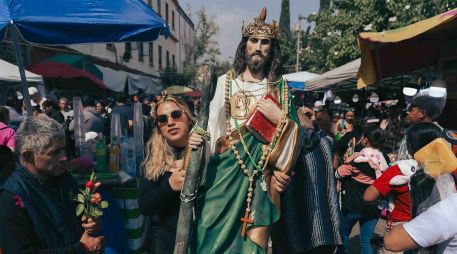 Las historias de fe, devoción y agradecimiento se hicieron presentes en la iglesia de Calzada México Tenochtitlán y Paseo de la Reforma. SUN/Y. Osnaya
