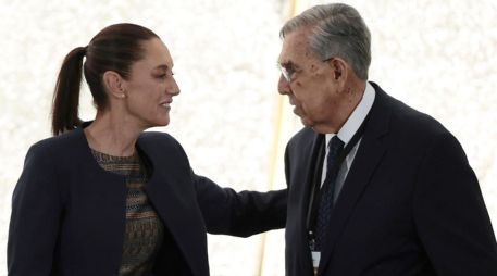 Sheinbaum siempre destacó tanto la lucha de Cuauhtémoc Cárdenas por la soberanía energética como su papel en la historia democrática de México. EFE / ARCHIVO