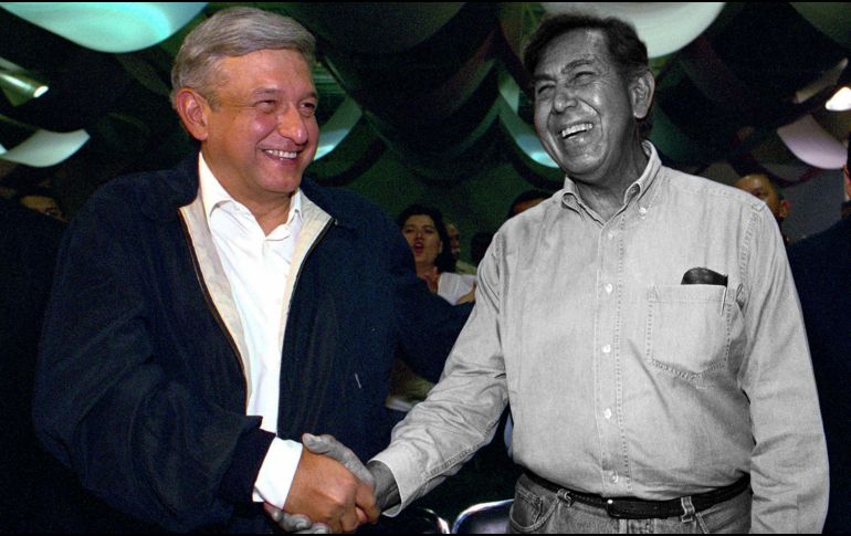 Esto escribió López Obrador en redes sociales tras el fallecimiento de Cuauhtémoc Cárdenas. SUN / ARCHIVO