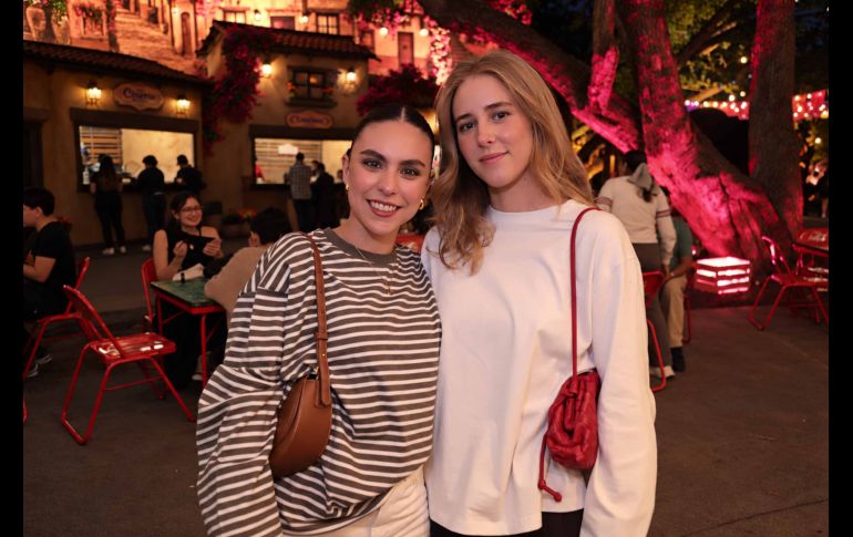 Karen Padilla y Carmina Suárez. GENTE BIEN JALISCO / Calaverandia 2026
