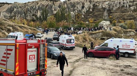El gobernador Huseyin Kok manifestó que las recientes lluvias intensas probablemente provocaron el derrumbe. AP / T. Bulut