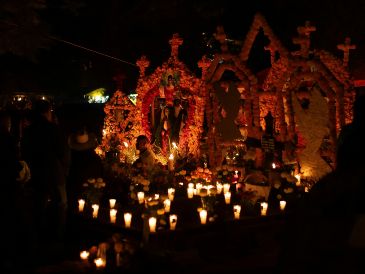 La cartelera completa de eventos se encuentra disponible para consulta en el portal oficial de turismo del estado. UNSPLASH