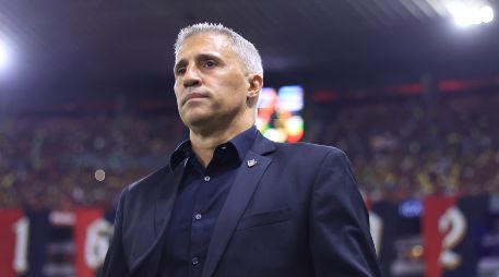 Hernán Crespo busca llevar a los rojinegros a una marca histórica en el Apertura 2026 con un cierre perfecto. IMAGO7.