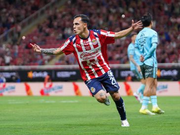 Tras renovar su contrato, Camberos tiene vínculo con el Guadalajara hasta el 31 de diciembre de 2028. IMAGO7