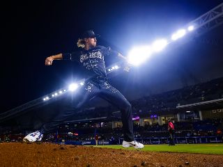 Patrick Murphy cargó con la derrota después de cuatro entradas en las que toleró 12 imparables y siete carreras. CORTESÍA/Charros de Jalisco