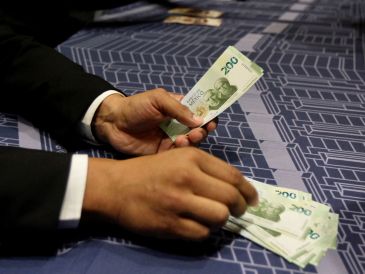 La recaudación tributaria aumentó un 0.7 %, con resultados contrapuestos: el ISR cayó un 5.3 %, mientras el IVA avanzó un 12 por ciento. AFP/ARCHIVO