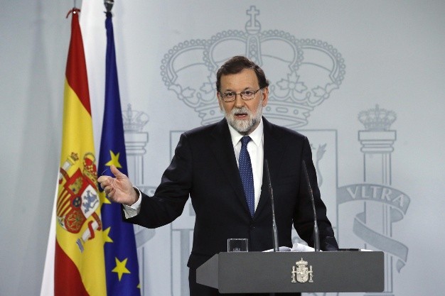 RAJOY CONSEJO DE MINISTROS 155 - GRA182. MADRID, 21/10/2017.- El presidente del gobierno Mariano Rajoy compareció para explicar la aplicación del Artículo 155 de la Constitución, tras el Consejo de Ministros extraordinario celebrado hoy.EFE/Juan Carlos Hidalgo ESPAÑA DEBATE CATALUÑA