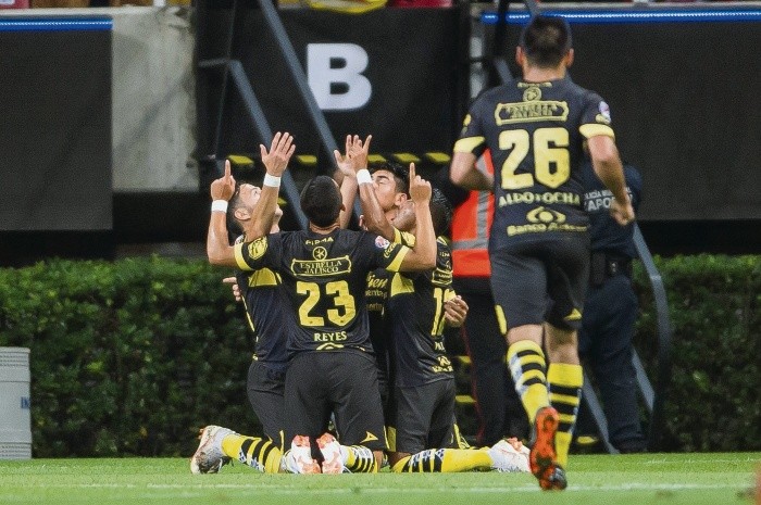 chi2.jpg 348344665 Por fin, una alegría en Chivas