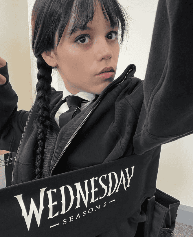 Jenna Ortega, conocida por su papel principal en la exitosa serie de Netflix Wednesday y su más reciente filme, Beetlejuice 2. Instagram/ @jennaortega