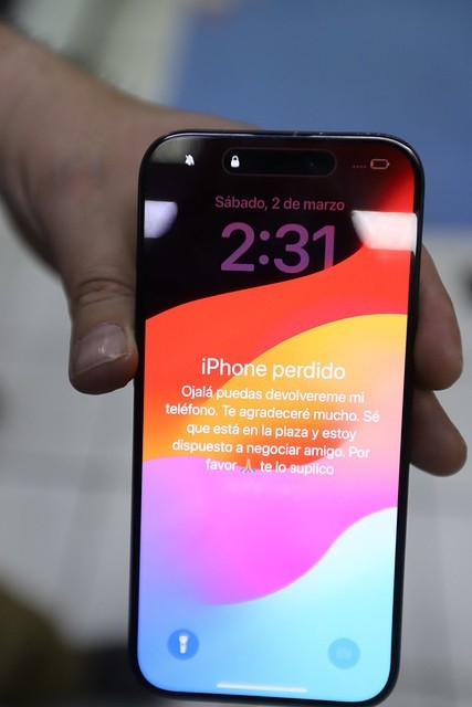  El objetivo principal del operativo era localizar bienes reportados como robados, particularmente un teléfono celular iPhone 15. ESPECIAL/Fiscalía del Estado
