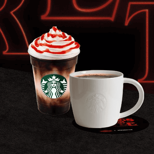 &nbsp;El menú temporal destaca un frappuccino inspirado en Stranger Things, con mezcla de mocha, fresa y crema que captura la esencia de Hawkins. STARBUCKS/ESPECIAL&nbsp;