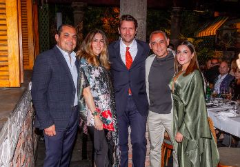 Rafael Tejeda, Roxana León, Salvatore Ferragamo Jr., Alberto Esquer y Karen Lozano. GENTE BIEN JALISCO / A. Rodríguez